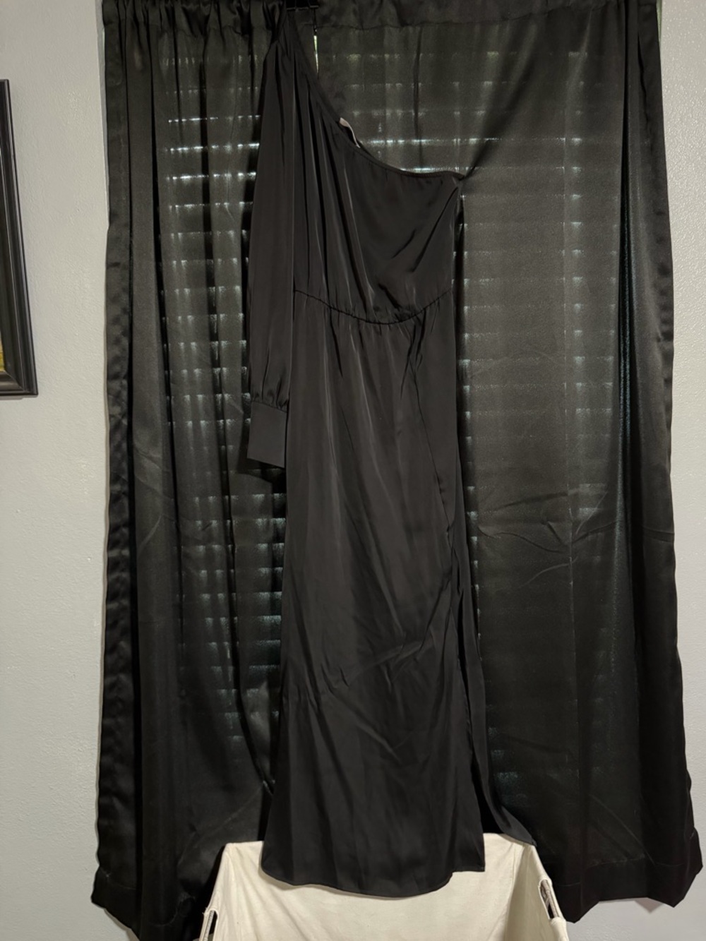 One-Shoulder Black Maxi Dress